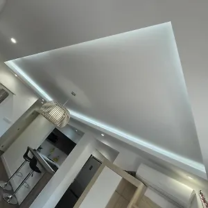 https://apartamento-con-vista-al-mar.hotelsinnerja.org